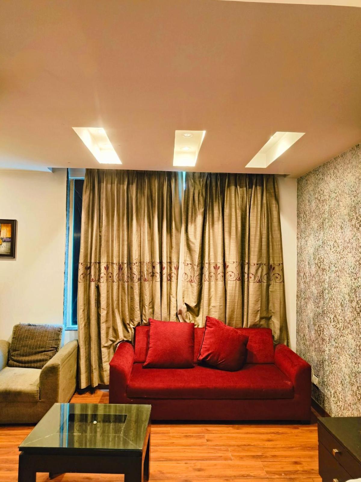 Billions Hotel Hotel New Delhi